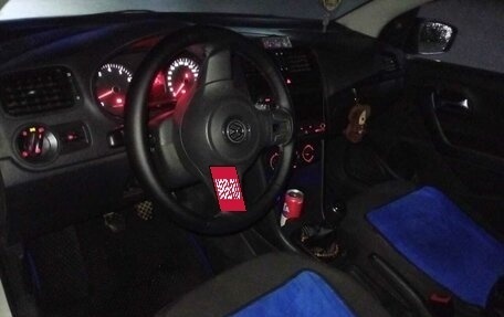 Volkswagen Polo VI (EU Market), 2013 год, 650 000 рублей, 14 фотография