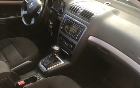 Skoda Octavia, 2010 год, 890 000 рублей, 11 фотография