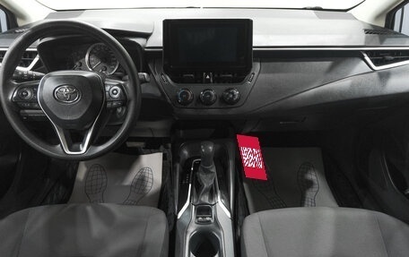 Toyota Corolla, 2020 год, 1 999 000 рублей, 11 фотография