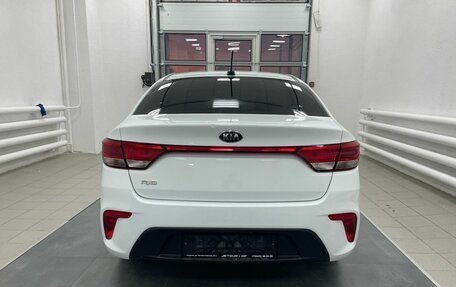 KIA Rio IV, 2017 год, 1 290 000 рублей, 6 фотография