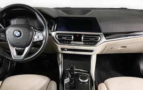 BMW 3 серия, 2021 год, 3 460 000 рублей, 12 фотография