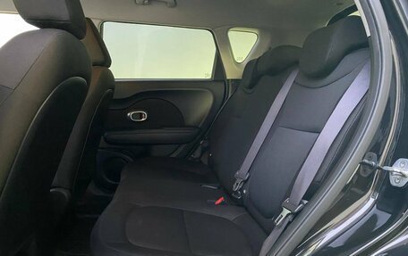KIA Soul II рестайлинг, 2015 год, 1 149 000 рублей, 15 фотография