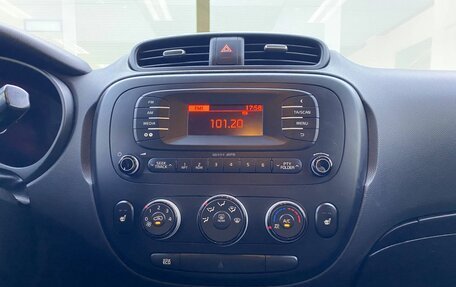 KIA Soul II рестайлинг, 2015 год, 1 149 000 рублей, 18 фотография