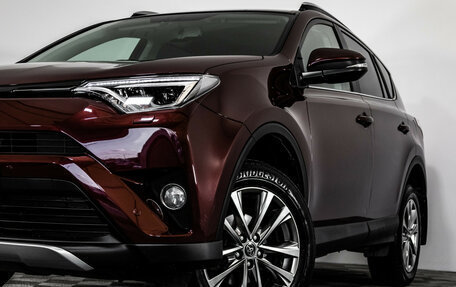 Toyota RAV4, 2019 год, 2 499 000 рублей, 2 фотография