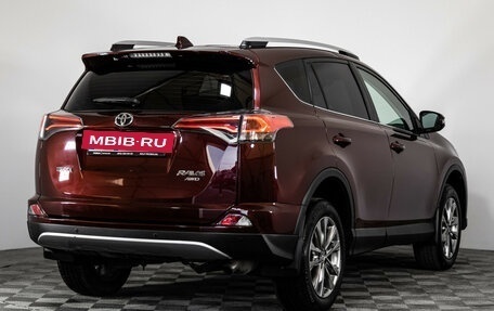 Toyota RAV4, 2019 год, 2 499 000 рублей, 6 фотография