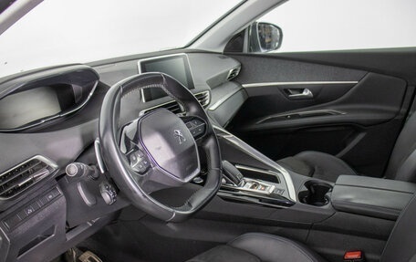 Peugeot 3008 II, 2018 год, 1 570 000 рублей, 10 фотография