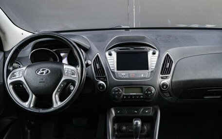 Hyundai ix35 I рестайлинг, 2015 год, 1 397 000 рублей, 10 фотография