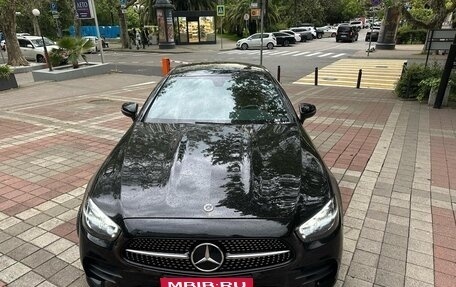 Mercedes-Benz E-Класс, 2022 год, 7 899 000 рублей, 1 фотография