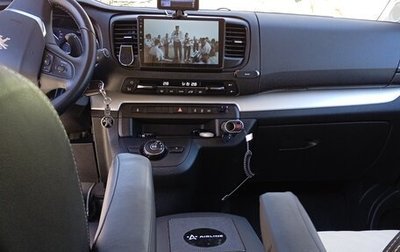 Peugeot Traveller I, 2021 год, 3 200 000 рублей, 1 фотография