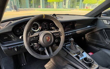 Porsche 911 GT3, 2024 год, 37 900 000 рублей, 19 фотография