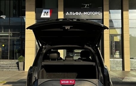 Land Rover Range Rover IV рестайлинг, 2022 год, 15 800 000 рублей, 5 фотография