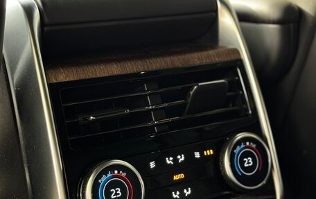 Land Rover Range Rover IV рестайлинг, 2022 год, 15 800 000 рублей, 11 фотография