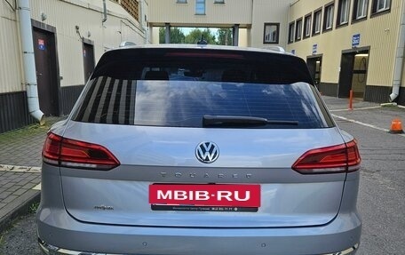 Volkswagen Touareg III, 2019 год, 4 800 000 рублей, 3 фотография