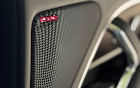 Land Rover Range Rover IV рестайлинг, 2022 год, 15 800 000 рублей, 12 фотография