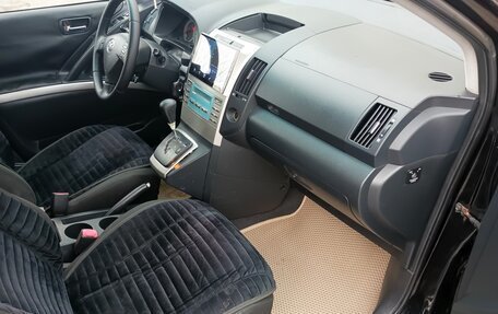 Toyota Corolla Verso I, 2007 год, 995 000 рублей, 11 фотография