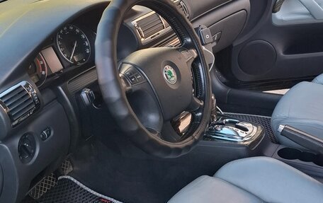 Skoda Superb III рестайлинг, 2007 год, 730 000 рублей, 5 фотография