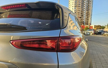 Hyundai Kona I, 2020 год, 1 690 000 рублей, 6 фотография