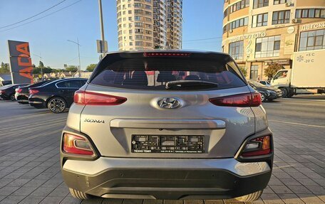 Hyundai Kona I, 2020 год, 1 690 000 рублей, 7 фотография