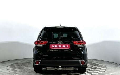Toyota Highlander III, 2019 год, 3 697 000 рублей, 6 фотография