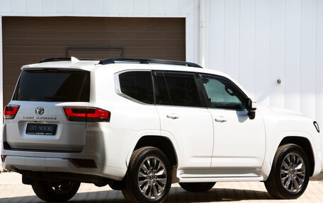 Toyota Land Cruiser, 2022 год, 9 850 000 рублей, 2 фотография
