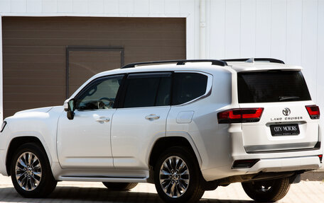 Toyota Land Cruiser, 2022 год, 9 850 000 рублей, 5 фотография