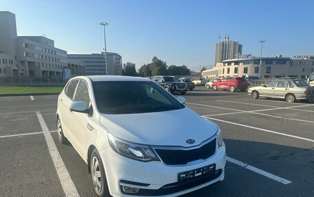 KIA Rio III рестайлинг, 2016 год, 999 999 рублей, 3 фотография