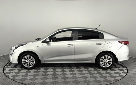 KIA Rio IV, 2021 год, 1 390 000 рублей, 10 фотография