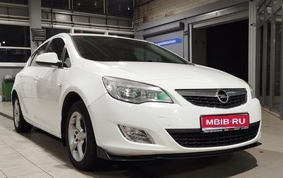 Opel Astra J, 2011 год, 590 000 рублей, 1 фотография