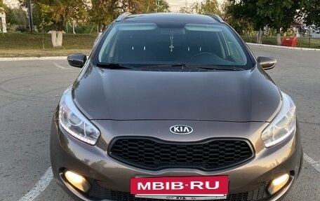 KIA cee'd III, 2013 год, 910 000 рублей, 2 фотография