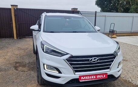 Hyundai Tucson III, 2018 год, 2 050 000 рублей, 1 фотография