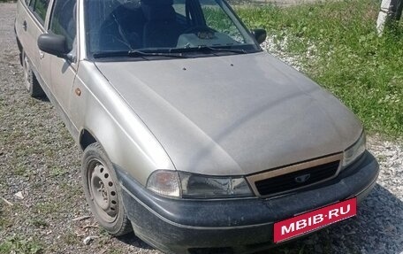 Daewoo Nexia I рестайлинг, 1998 год, 60 000 рублей, 1 фотография