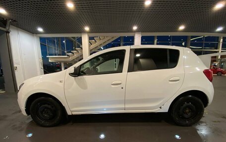 Renault Sandero II рестайлинг, 2019 год, 850 000 рублей, 2 фотография