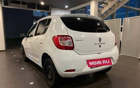 Renault Sandero II рестайлинг, 2019 год, 850 000 рублей, 3 фотография