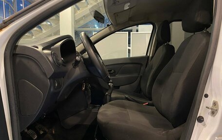 Renault Sandero II рестайлинг, 2019 год, 850 000 рублей, 13 фотография