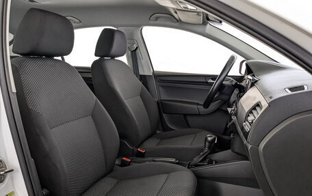 Volkswagen Polo VI (EU Market), 2021 год, 1 740 000 рублей, 24 фотография