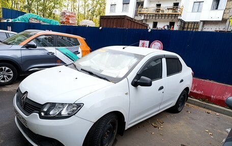 Renault Logan II, 2017 год, 505 000 рублей, 3 фотография