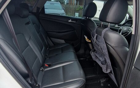 Hyundai Tucson III, 2018 год, 2 050 000 рублей, 10 фотография