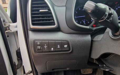 Hyundai Tucson III, 2018 год, 2 050 000 рублей, 9 фотография