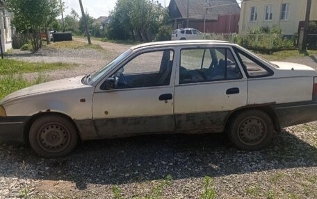 Daewoo Nexia I рестайлинг, 1998 год, 60 000 рублей, 3 фотография