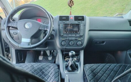 Volkswagen Jetta VI, 2009 год, 600 000 рублей, 10 фотография