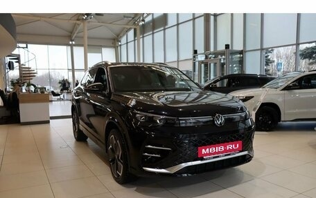 Volkswagen Tiguan, 2024 год, 5 600 000 рублей, 7 фотография