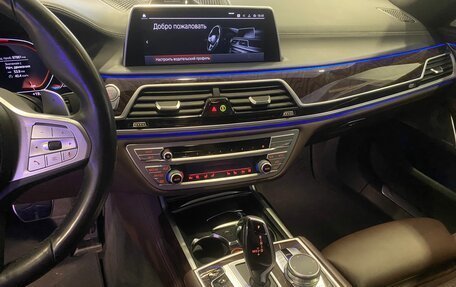 BMW 7 серия, 2019 год, 6 298 000 рублей, 12 фотография