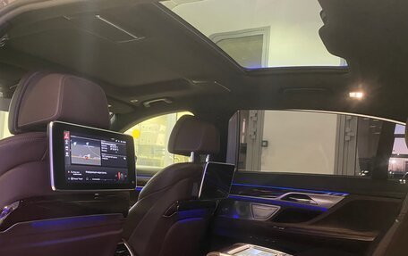 BMW 7 серия, 2019 год, 6 298 000 рублей, 30 фотография