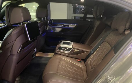 BMW 7 серия, 2019 год, 6 298 000 рублей, 27 фотография
