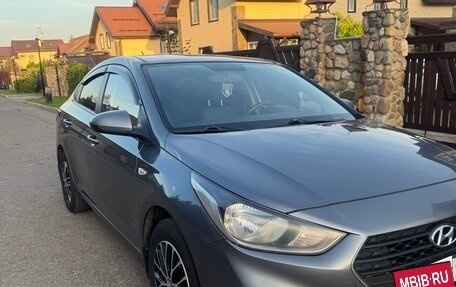 Hyundai Solaris II рестайлинг, 2018 год, 1 400 000 рублей, 2 фотография