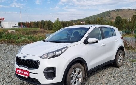 KIA Sportage IV рестайлинг, 2017 год, 1 860 000 рублей, 3 фотография