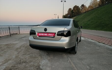 Volkswagen Jetta VI, 2009 год, 600 000 рублей, 7 фотография