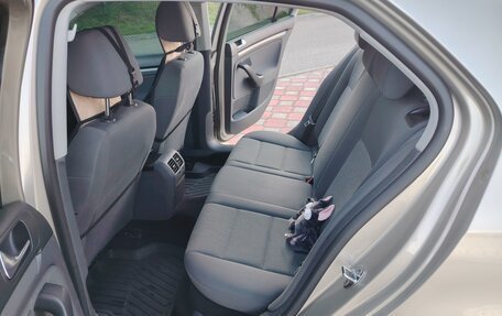 Volkswagen Jetta VI, 2009 год, 600 000 рублей, 9 фотография