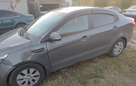 KIA Rio III рестайлинг, 2011 год, 650 000 рублей, 2 фотография