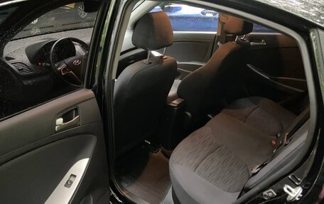 Hyundai Solaris II рестайлинг, 2015 год, 1 150 000 рублей, 11 фотография